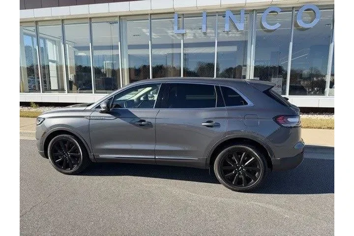 $37459 : Lincoln Nautilus 2022 AWD Re image 5