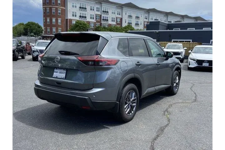 $20486 : Nissan Rogue 2025 AWD S 4dr image 4