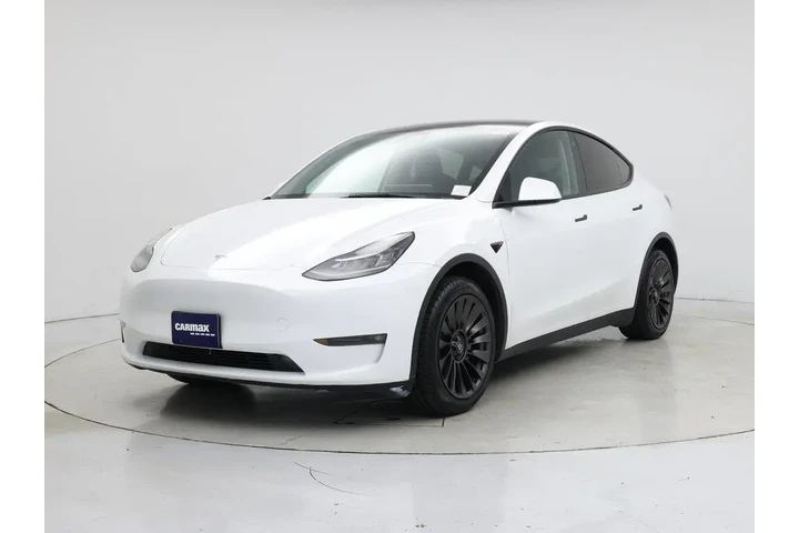 $26998 : Tesla Model Y 2022 AWD Long image 4
