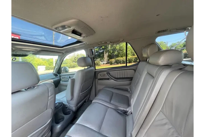 $9500 : 2003 Sequoia Limited image 9