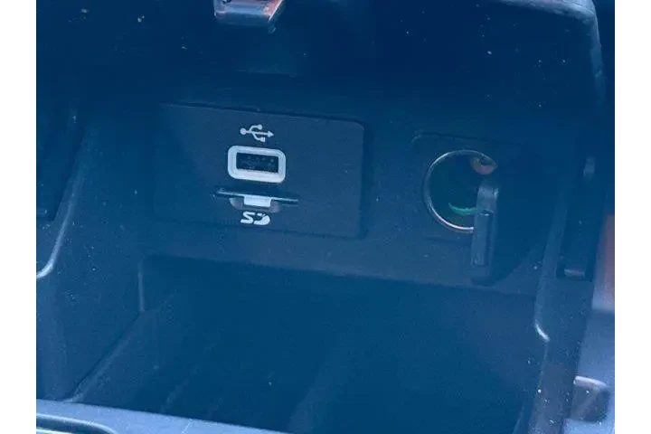 $11773 : Ford Explorer 2016 XLT 4dr S image 6