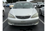 $10500 : Toyota Camry 2006 XLE V6 4dr thumbnail