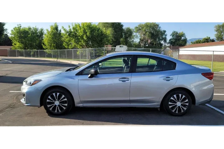 $14900 : 2019 Impreza 2.0i image 6
