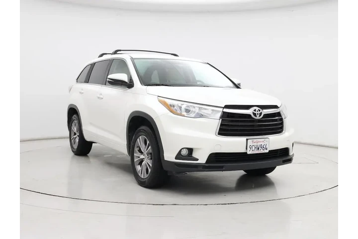 $18998 : Toyota Highlander 2015 LE 4d image 1