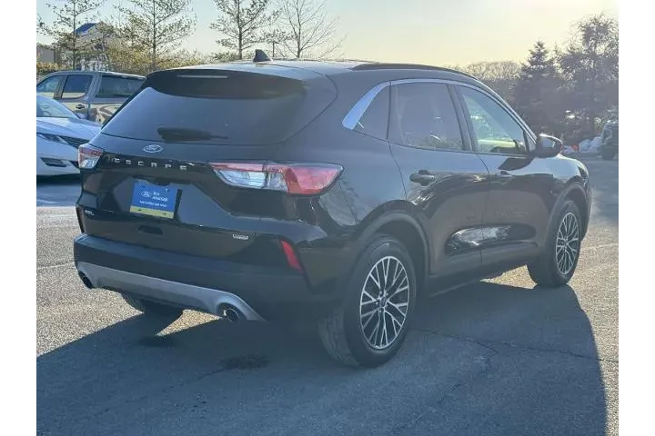 $22300 : Ford Escape Plug-In Hybrid 2 image 6