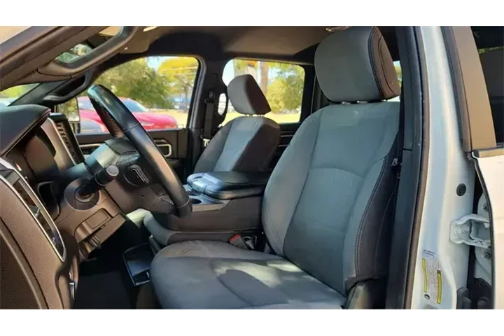 $36495 : Ram 2500 2024 4x4 Big Horn 4 image 10