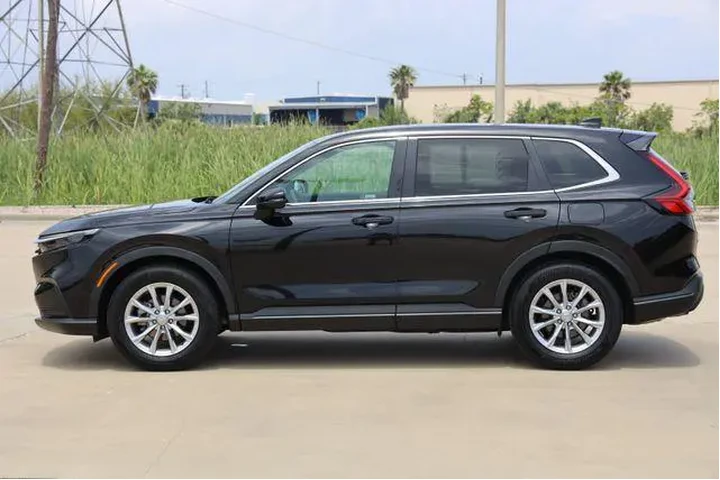 $28575 : Honda CR-V 2023 EX 4dr SUV w image 5