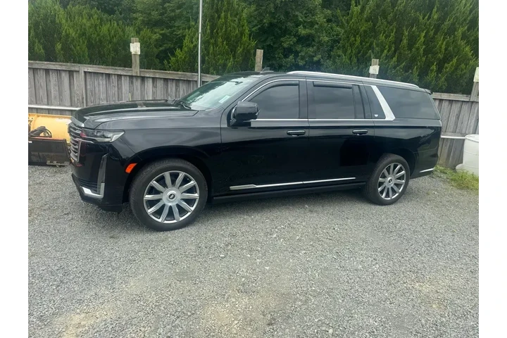 $68999 : Cadillac Escalade ESV 2022 4 image 4