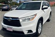 Used 2016 Highlander AWD 4dr en Boston