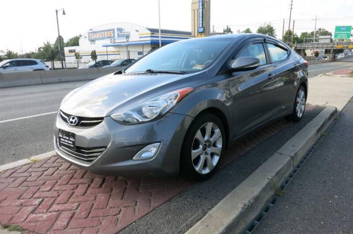 $6495 : 2012 Elantra Limited image 8