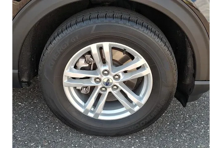 $29997 : Ford Explorer 2022 AWD XLT 4 image 8