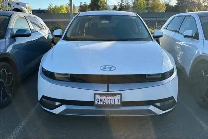 $24990 : Hyundai IONIQ 5 2024 SEL 4dr image 3