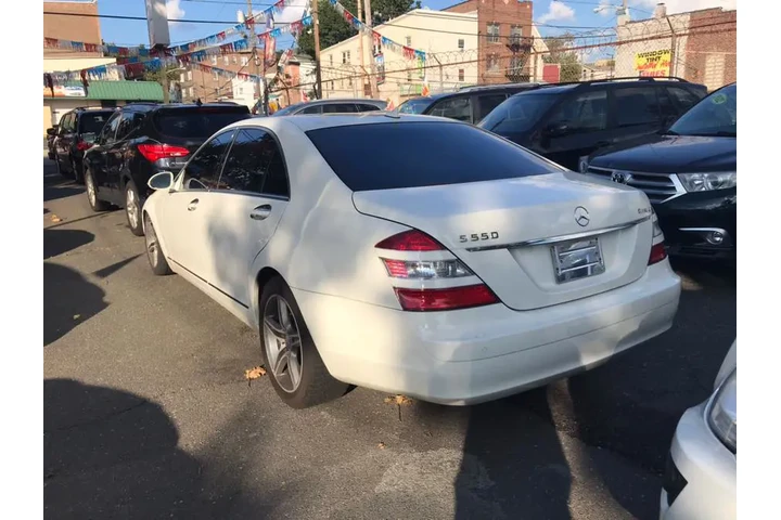 $11490 : Used 2009 S-Class 4dr Sdn 5.5 image 5