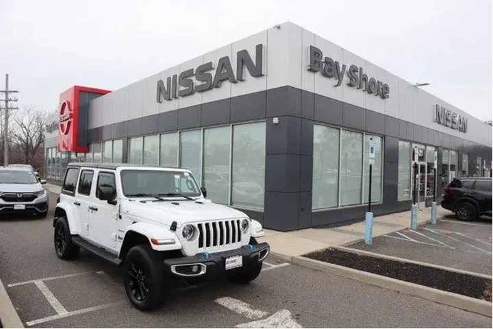 $26996 : Jeep Wrangler 2023 4x4 Sahar image 1