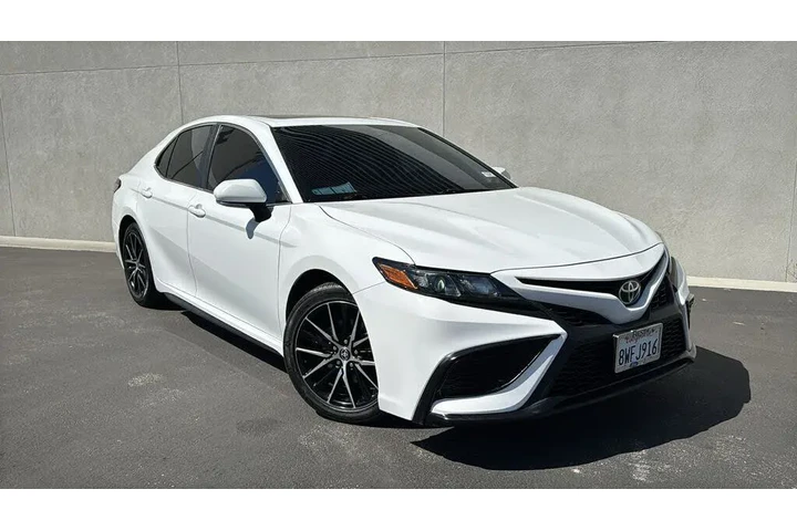 $27855 : Toyota Camry 2021 SE 4dr Sed image 1