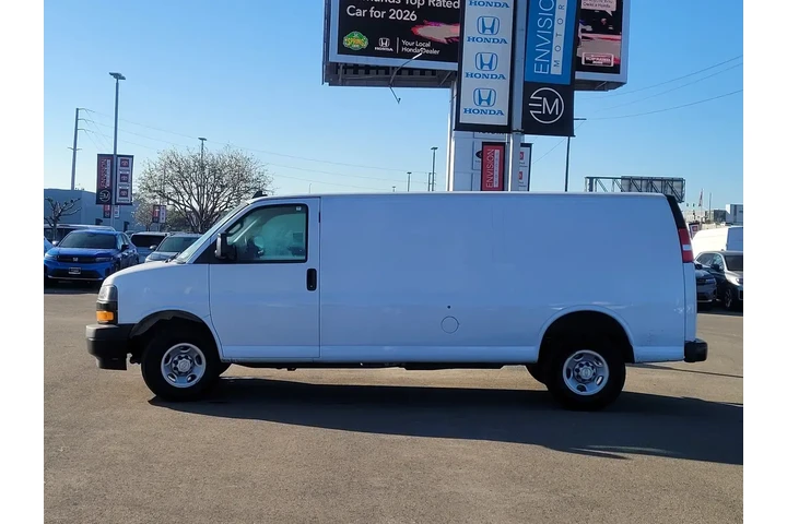 $28798 : Chevrolet Express 2023 2500 image 8