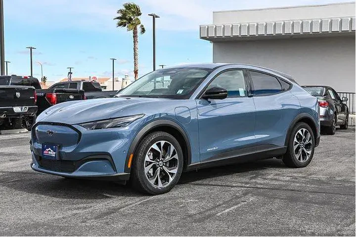 $26788 : Ford Mustang Mach-E 2024 Sel image 3