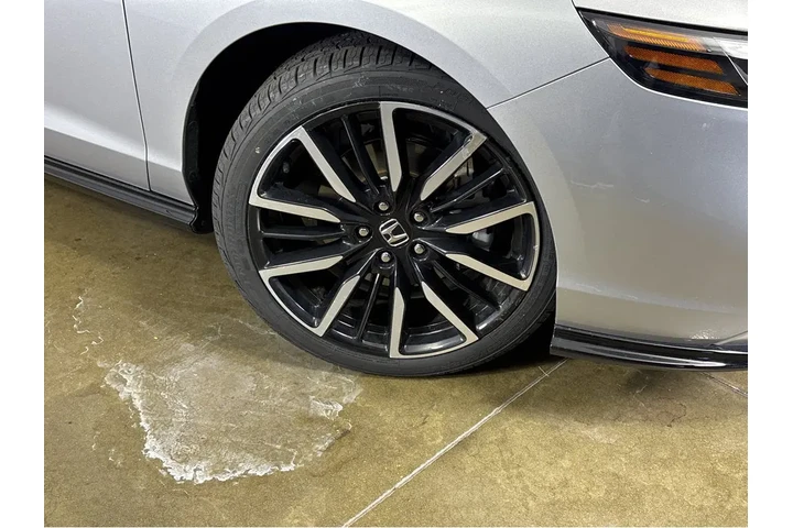 $31778 : 2023 Accord Hybrid Touring image 10