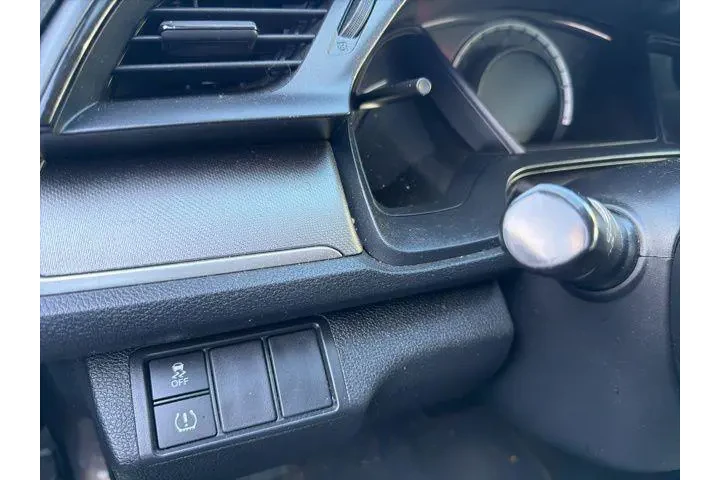 $16992 : Honda Civic 2016 LX 4dr Seda image 6