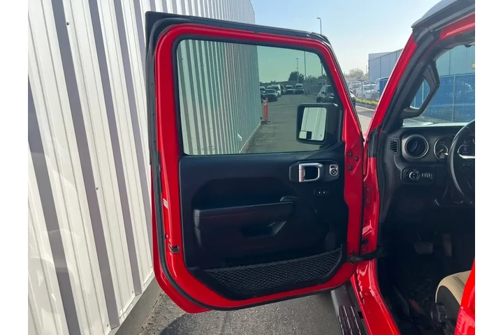 $29994 : Jeep Gladiator 2022 4x4 Spor image 10