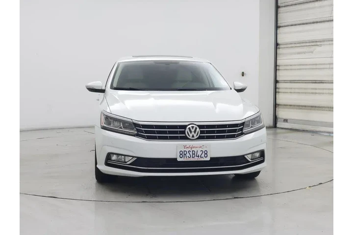 $12998 : Volkswagen Passat 2017 1.8T image 5