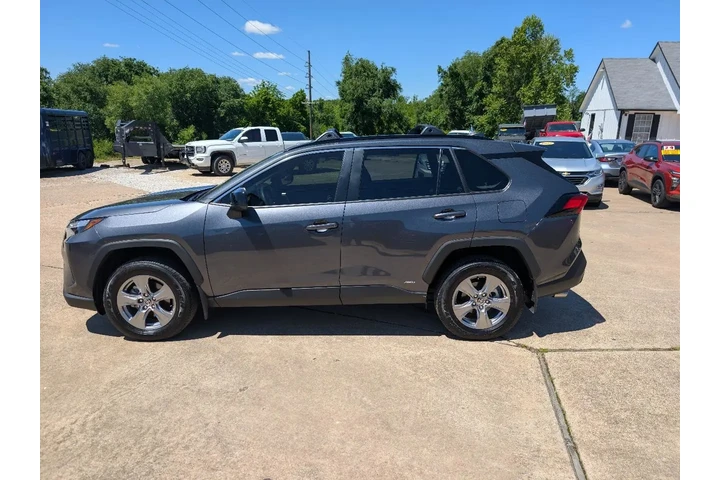 $34995 : 2025 RAV4 image 9