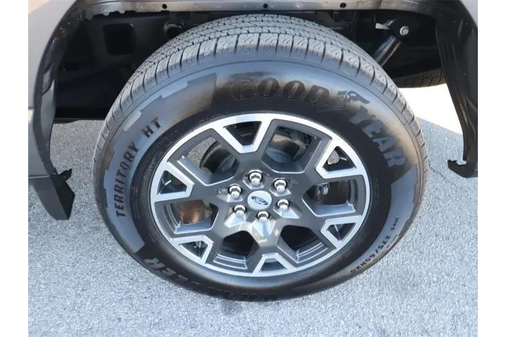 $39744 : Ford F-150 2025 4x2 STX 4dr image 6