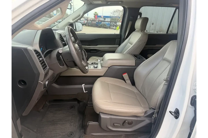 $33500 : Ford Expedition 2020 4x4 XLT image 10