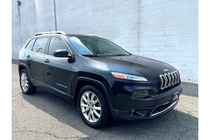 $7499 : 2015 Cherokee Limited image 9