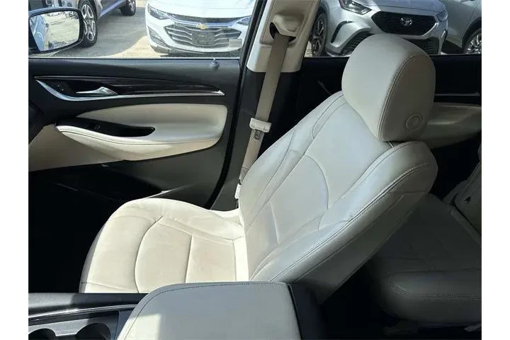 $28850 : Buick Enclave 2023 Essence 4 image 8