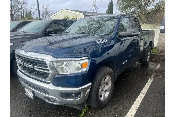 $32988 : Ram 1500 2024 4x2 Big Horn 4 image 1