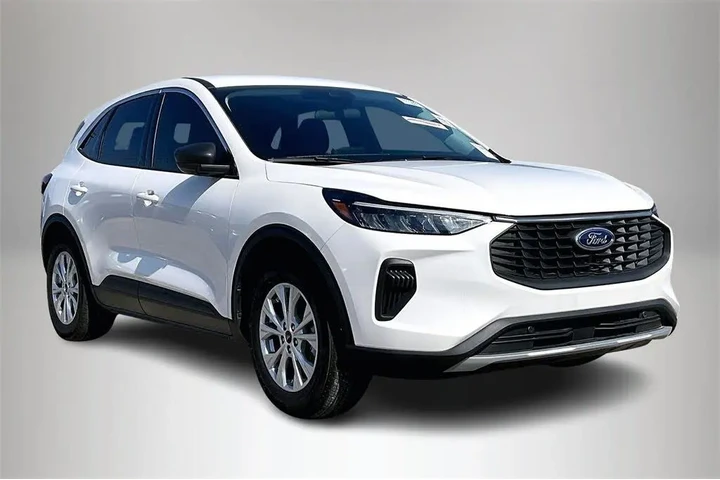 $20150 : Ford Escape 2023 Active 4dr image 1