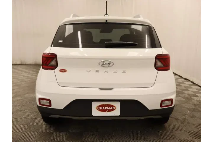 $21999 : Hyundai VENUE 2026 SEL 4dr C image 5