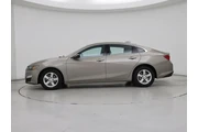 $20998 : Chevrolet Malibu 2023 LT 4dr thumbnail