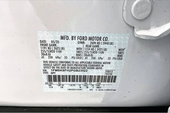 $29811 : Ford Explorer 2023 AWD Limit image 8