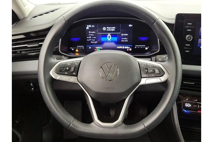 $22998 : Volkswagen Jetta 2025 SE 4dr image 10