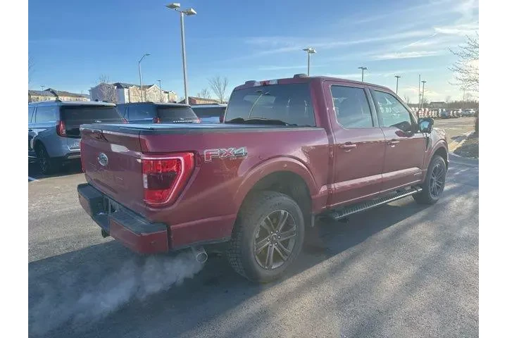 $34500 : Ford F-150 2022 4x4 XLT 4dr image 7