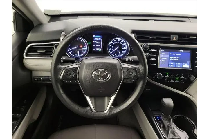 $18998 : Toyota Camry 2018 LE 4dr Sed image 10