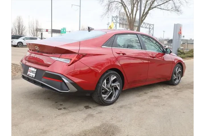 $25477 : Hyundai ELANTRA Hybrid 2025 image 10