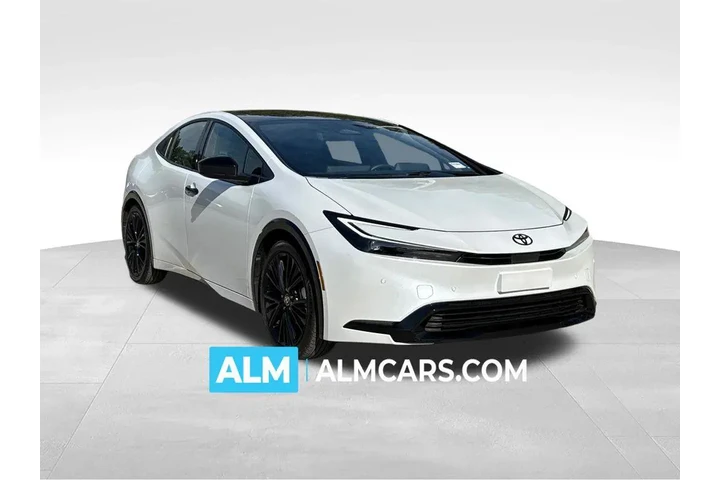 $30920 : Toyota Prius 2025 Nightshade image 1