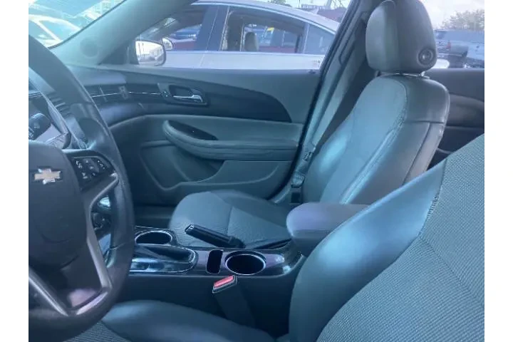 $8990 : 2015 Malibu LT image 8