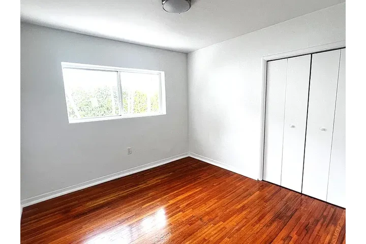 $1000 : Beautiful house in Miami ! image 5