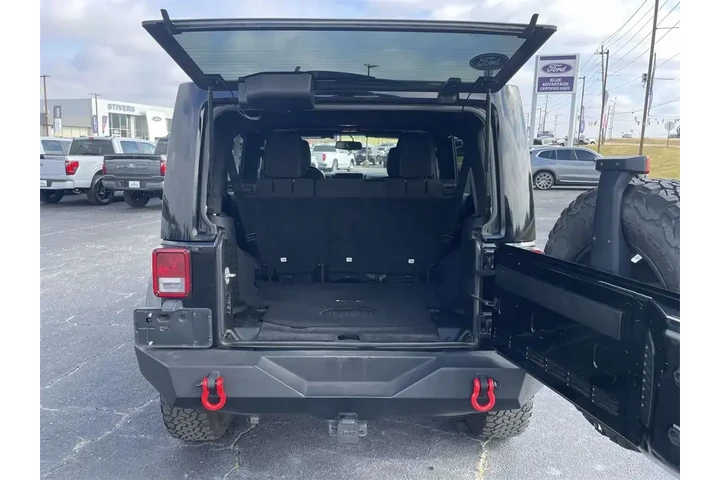 $15735 : Jeep Wrangler Unlimited 2015 image 10