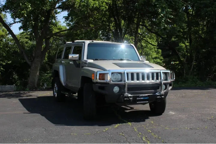 2007 HUMMER H3 Luxury image 4