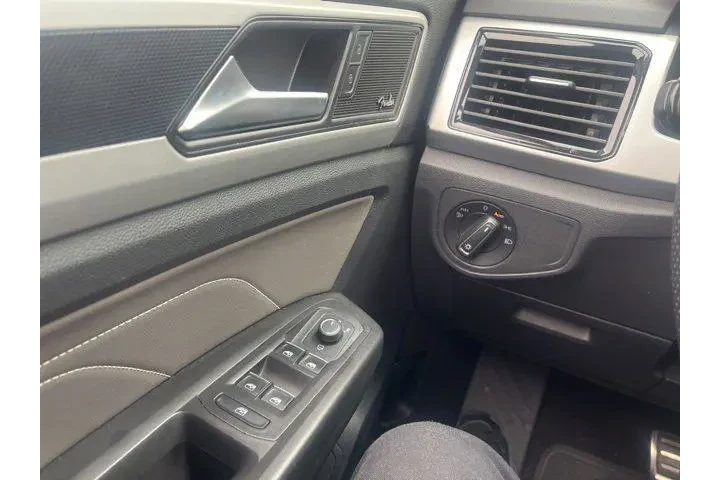 $33968 : Volkswagen Atlas 2023 AWD V6 image 7