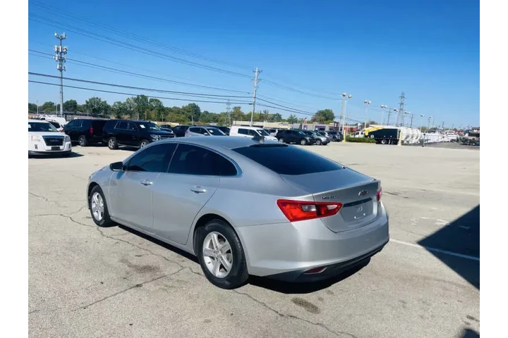 $6999 : 2019 Malibu LS image 5
