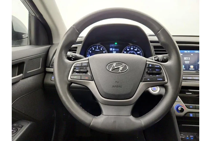 $12998 : Hyundai ELANTRA 2017 Value E image 10