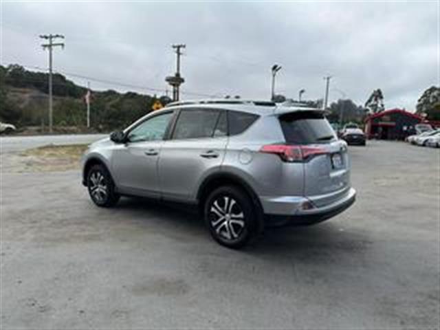 $15999 : 2017 TOYOTA RAV4 image 9