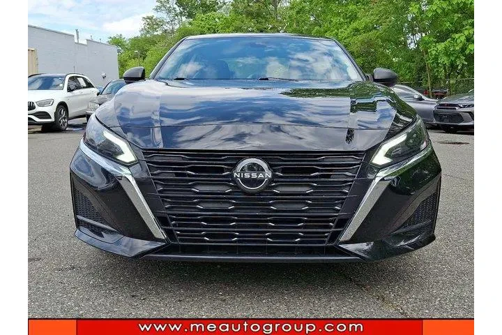 $19696 : Nissan Altima 2024 2.5 SV 4d image 8