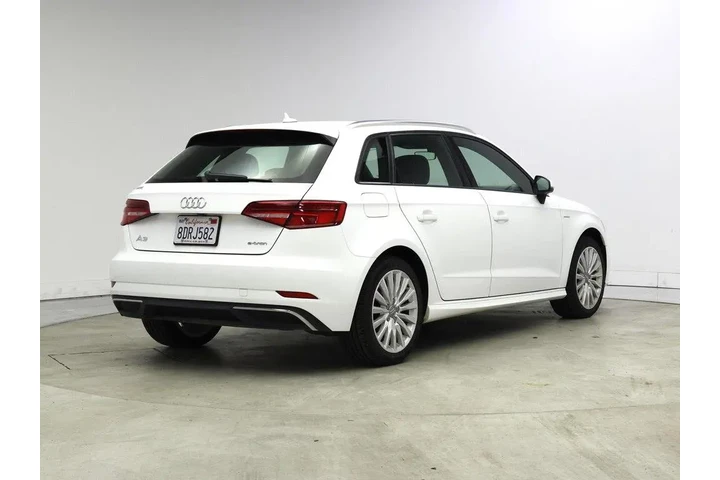 $15998 : Audi A3 Sportback e-tron 201 image 8